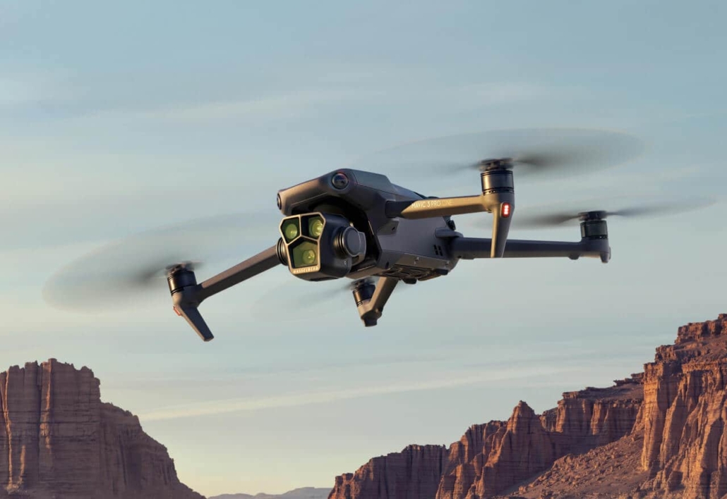 DJI Mavic 3 Pro drone vidéo 4K photo RAW immobilier tourisme